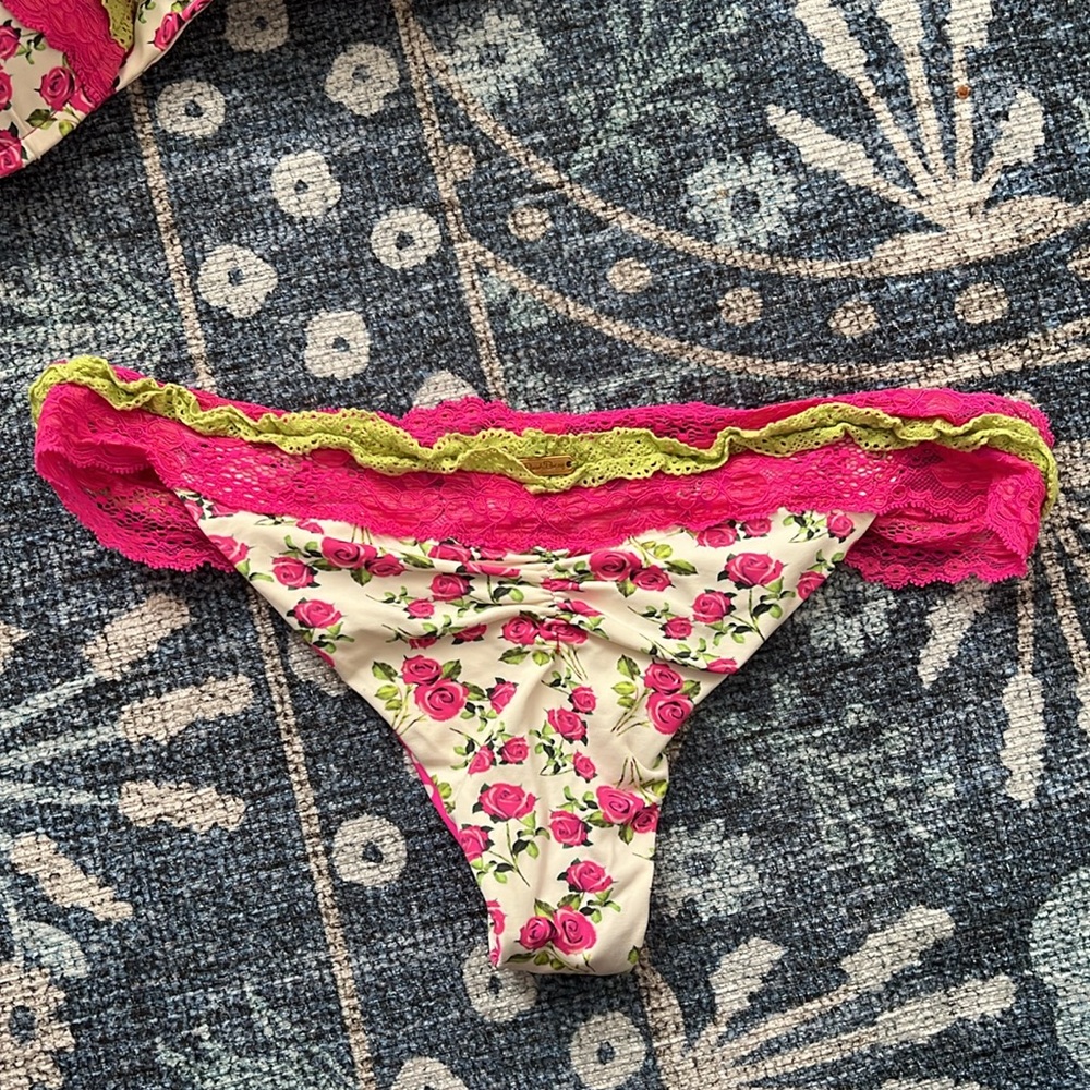 Vintage Floral BB Swim 2006 - Picture 4 of 5